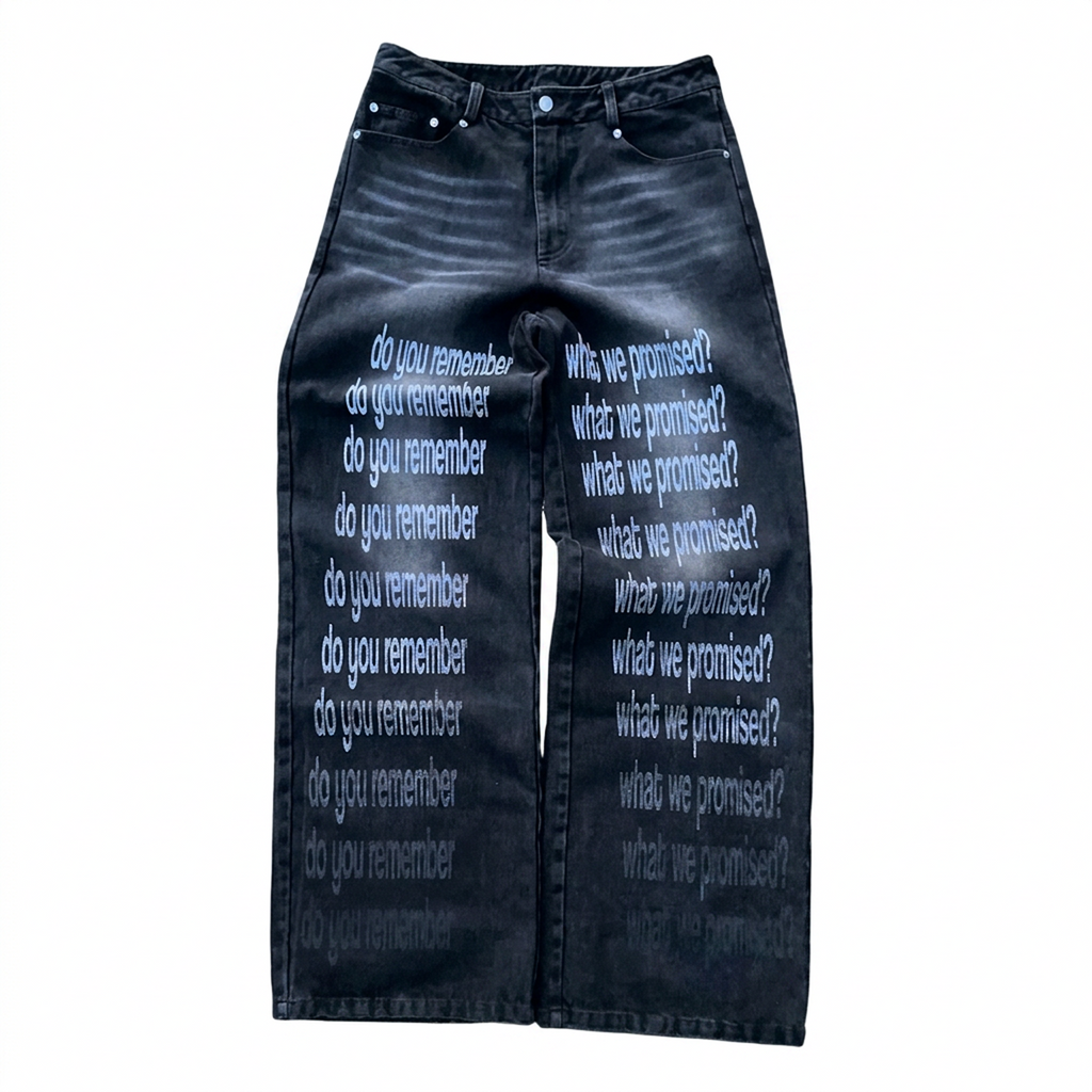 "Torn Romance" Jeans (Black)